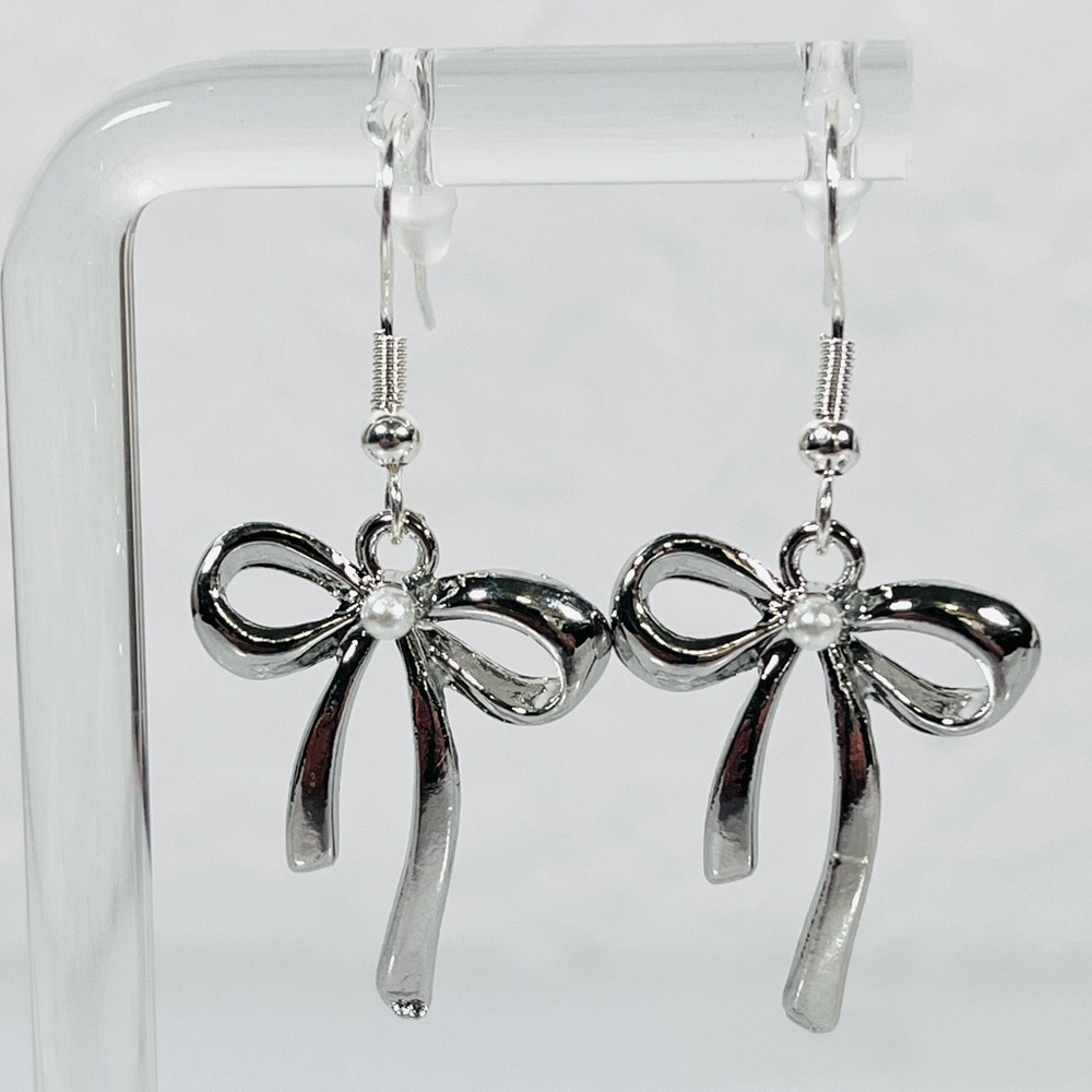 4/$20 Silver Tone Bow Earrings